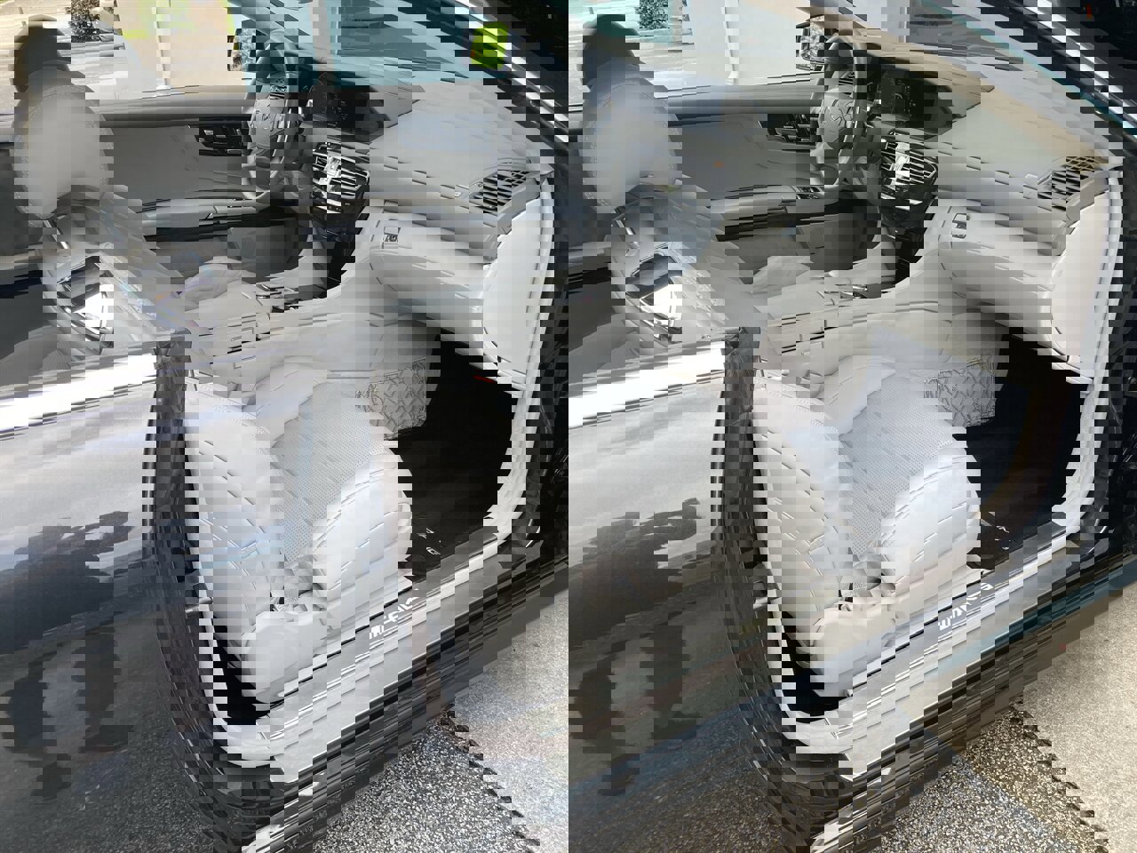 Used 2012 Mercedes-Benz CL 63 AMG image 18