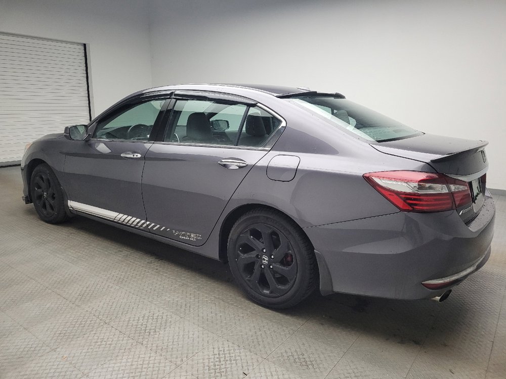 Used 2017 Honda Accord EX-L image 3