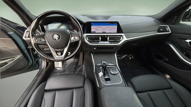 Used 2021 BMW 330i xDrive Sedan w/ Convenience Package image 16