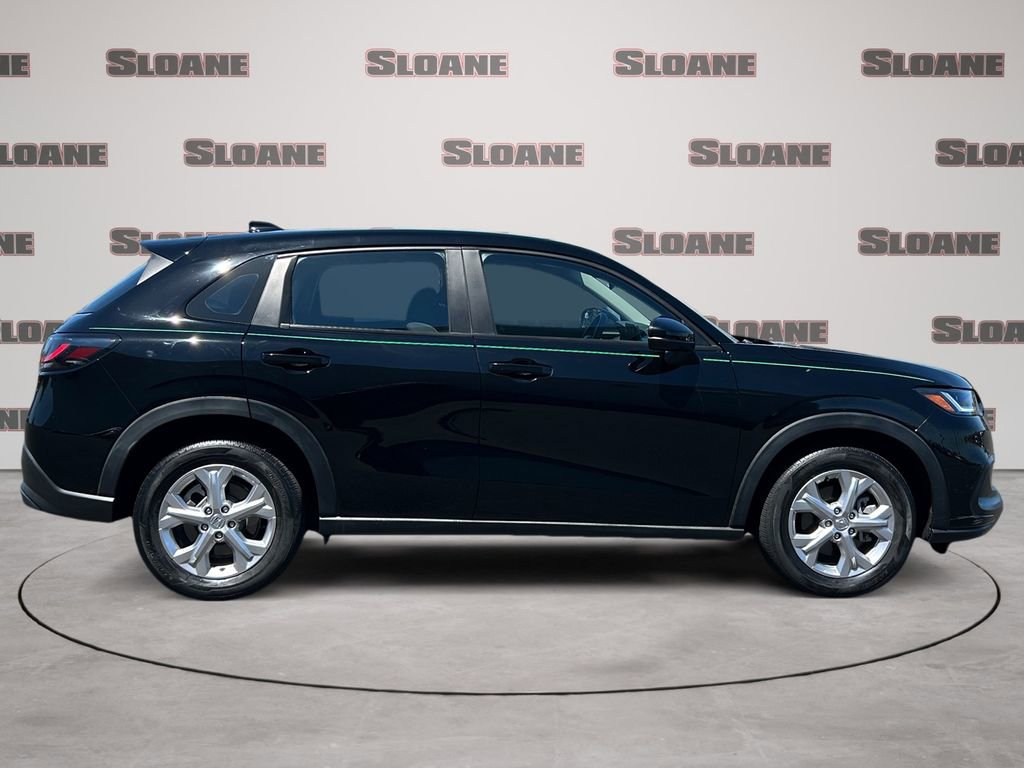 Used 2023 Honda HR-V LX image 6