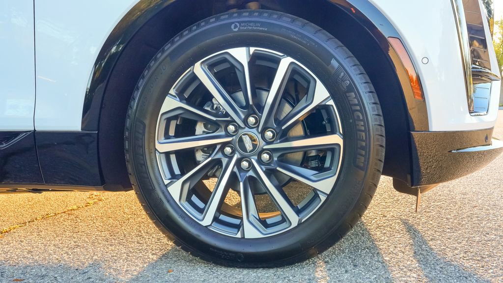 New 2026 Cadillac Lyriq Sport RWD image 7