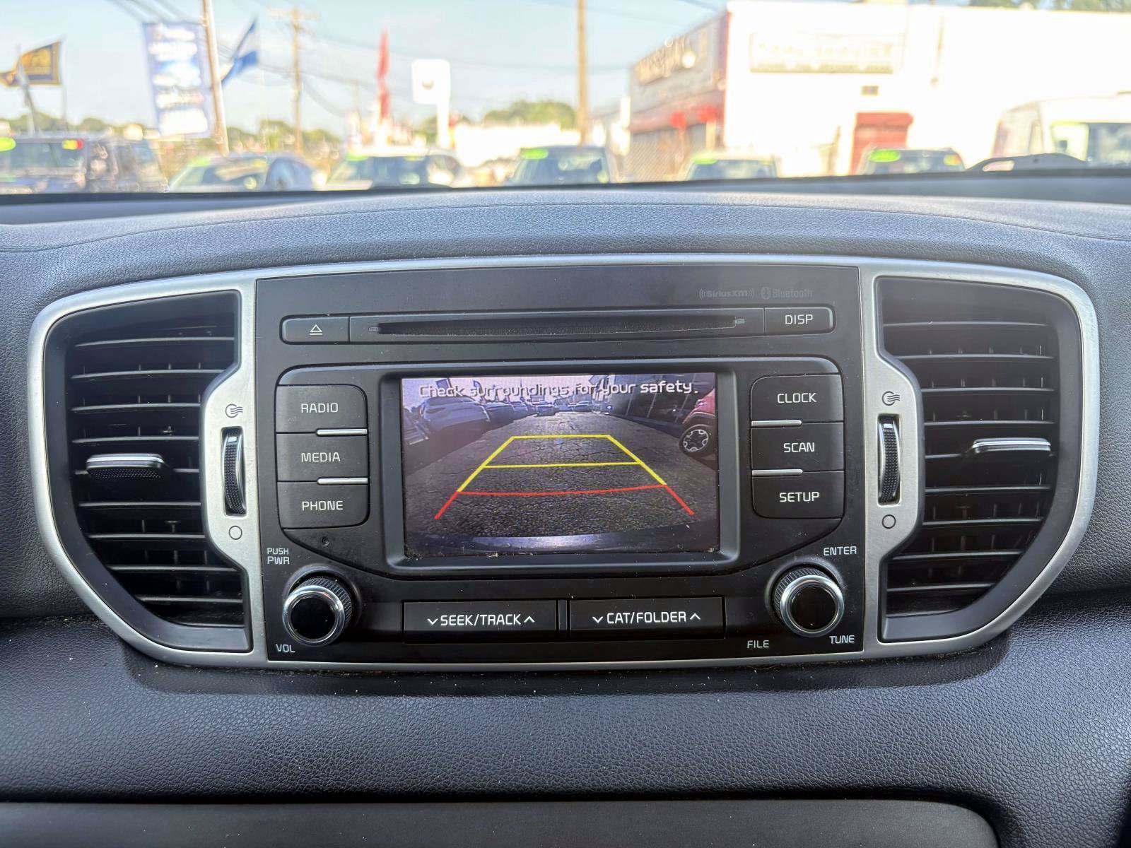Used 2019 Kia Sportage LX AWD/4WD image 17