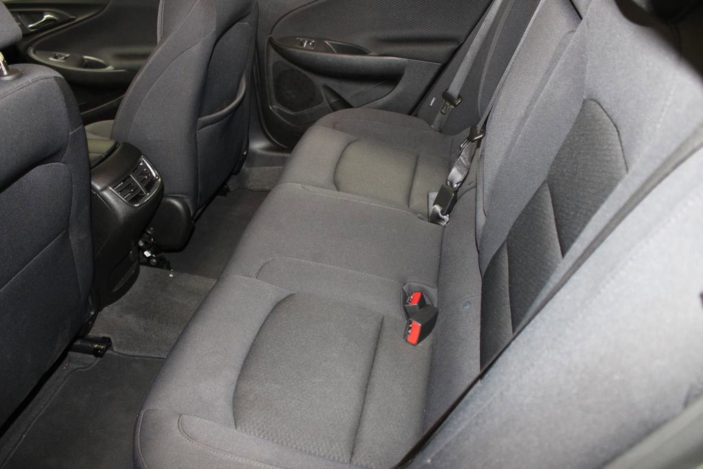Used 2024 Chevrolet Malibu LT image 17
