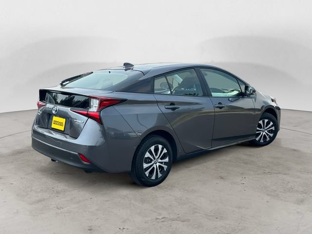 Used 2020 Toyota Prius LE AWD/4WD image 5