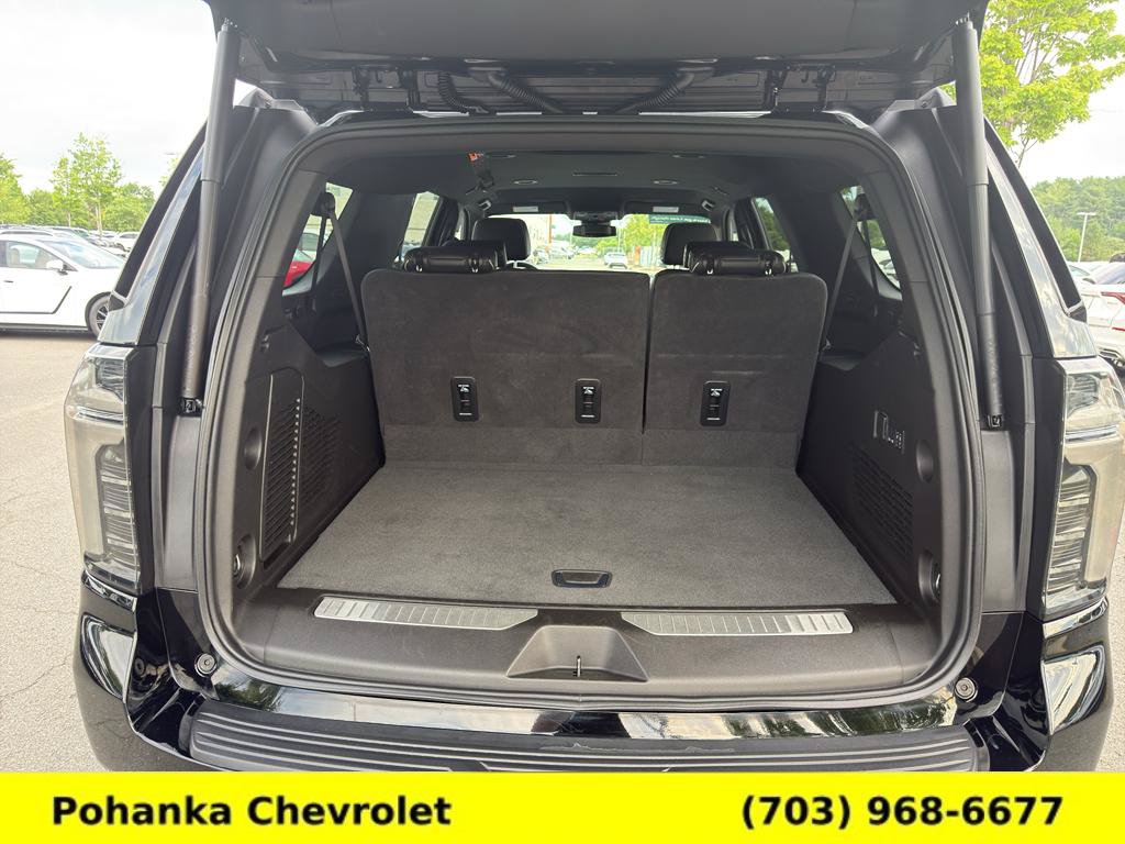 Certified 2025 Chevrolet Suburban Premier AWD/4WD image 24