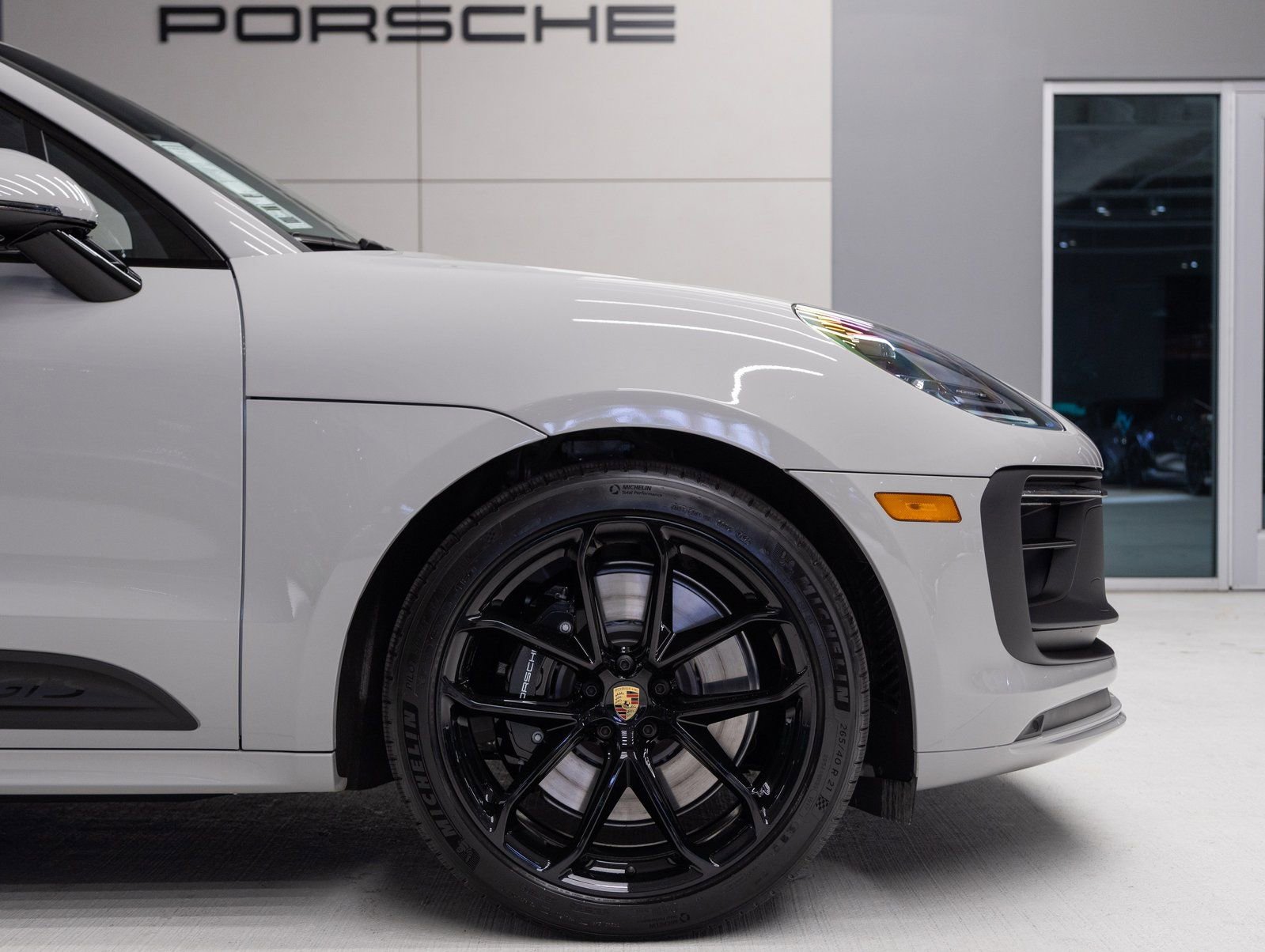 New 2026 Porsche Macan GTS image 11