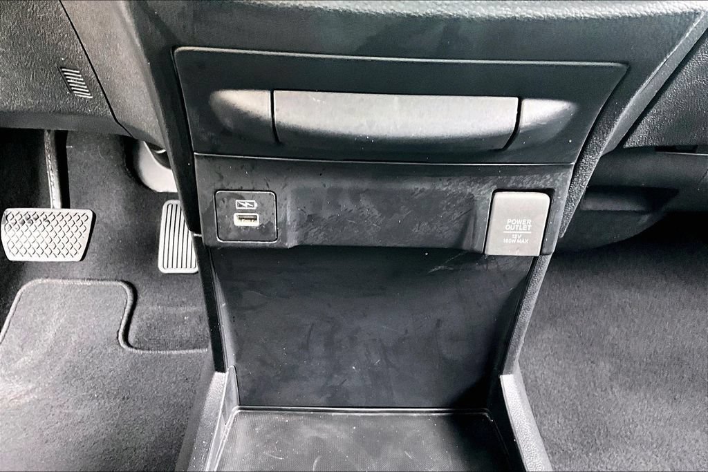 Used 2024 Honda Odyssey Sport image 15