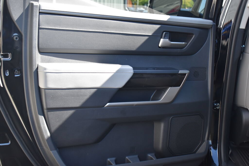 Certified 2025 Toyota Tundra Platinum AWD/4WD image 17