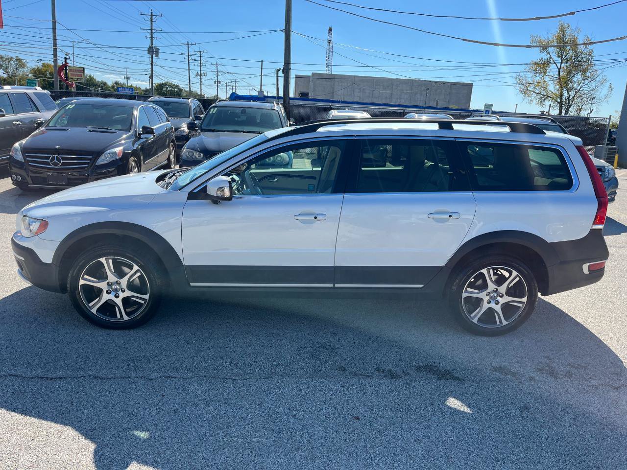Used 2015 Volvo XC70 T6 Platinum AWD/4WD image 2