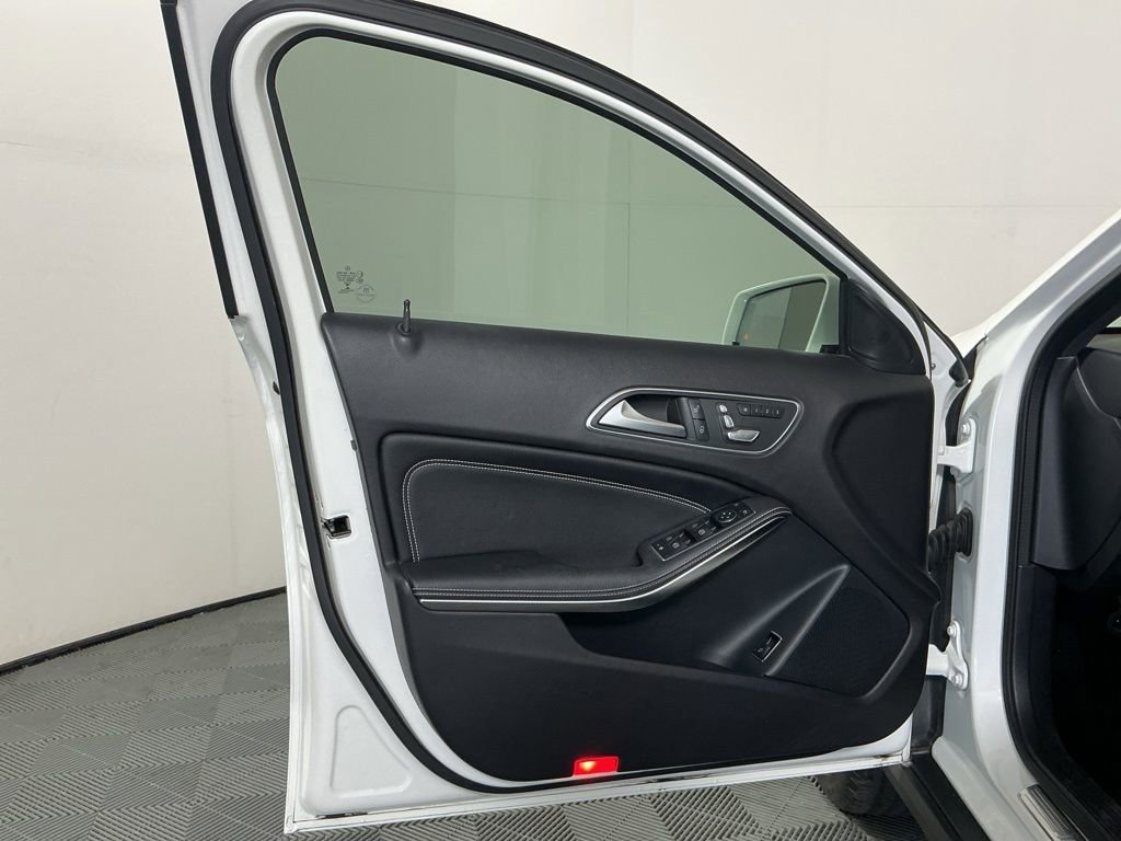 Used 2020 Mercedes-Benz GLA 250 image 20