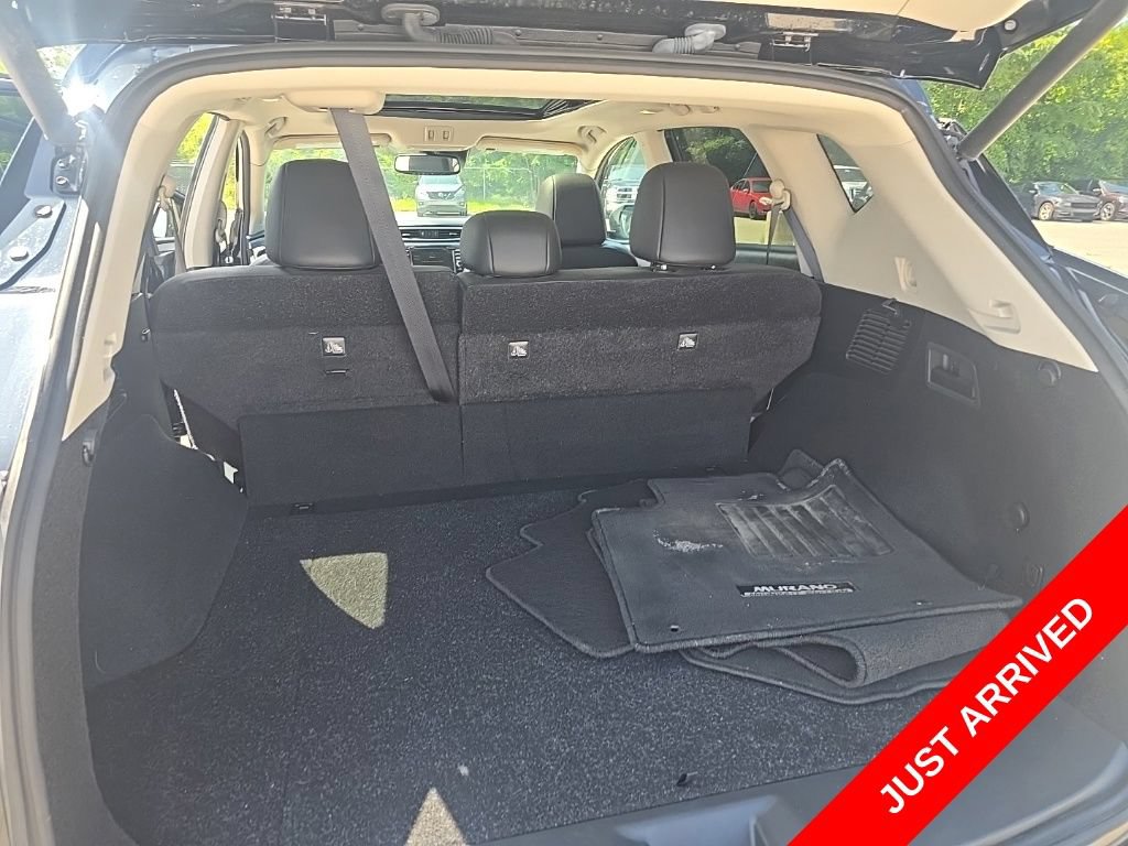 Used 2023 Nissan Murano SL AWD/4WD image 7