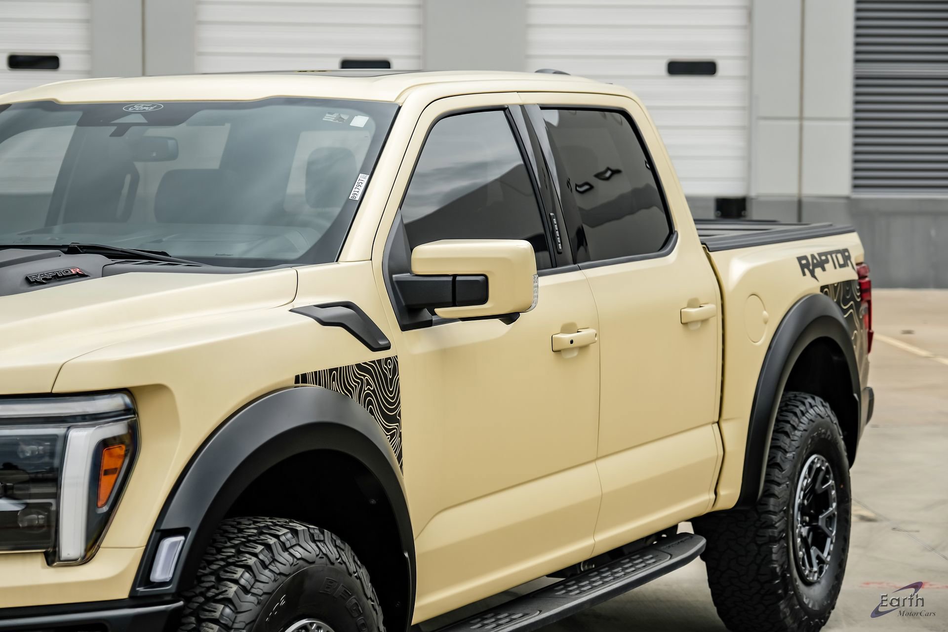 Used 2024 Ford F150 Raptor w/ Equipment Group 803A Raptor R AWD/4WD image 27