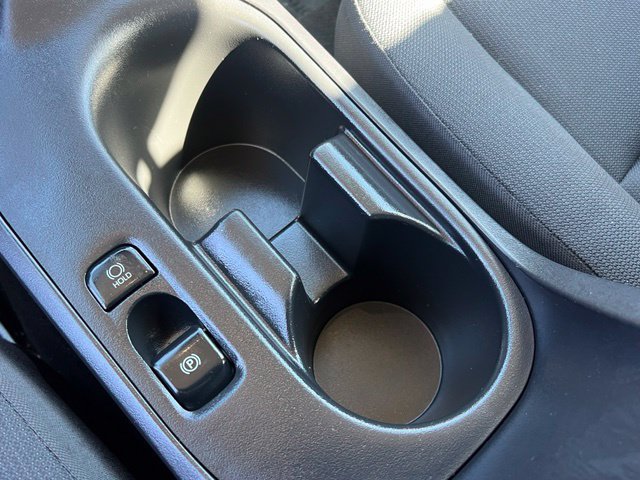 Certified 2025 Toyota Corolla LE FWD image 31