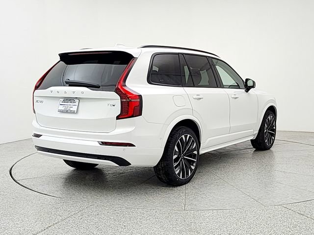 New 2026 Volvo XC90 T8 Ultra w/ Lounge Package image 5