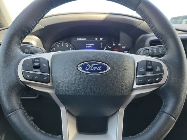 Used 2023 Ford Explorer XLT image 18