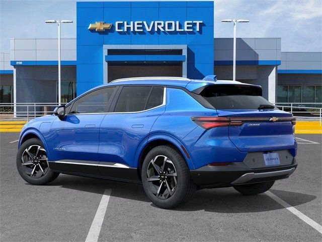 New 2025 Chevrolet Equinox EV LT FWD image 3