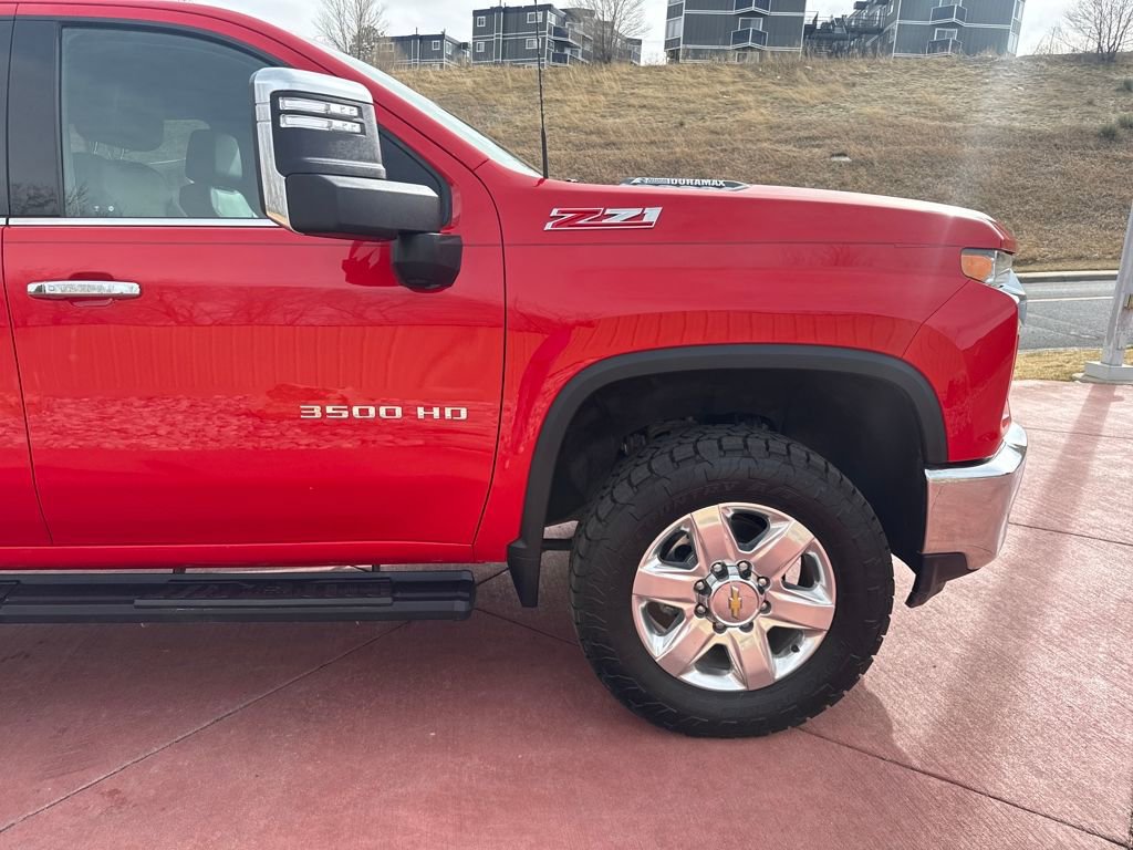Used 2022 Chevrolet Silverado 3500 LTZ w/ Z71 Off-Road Package AWD/4WD image 23