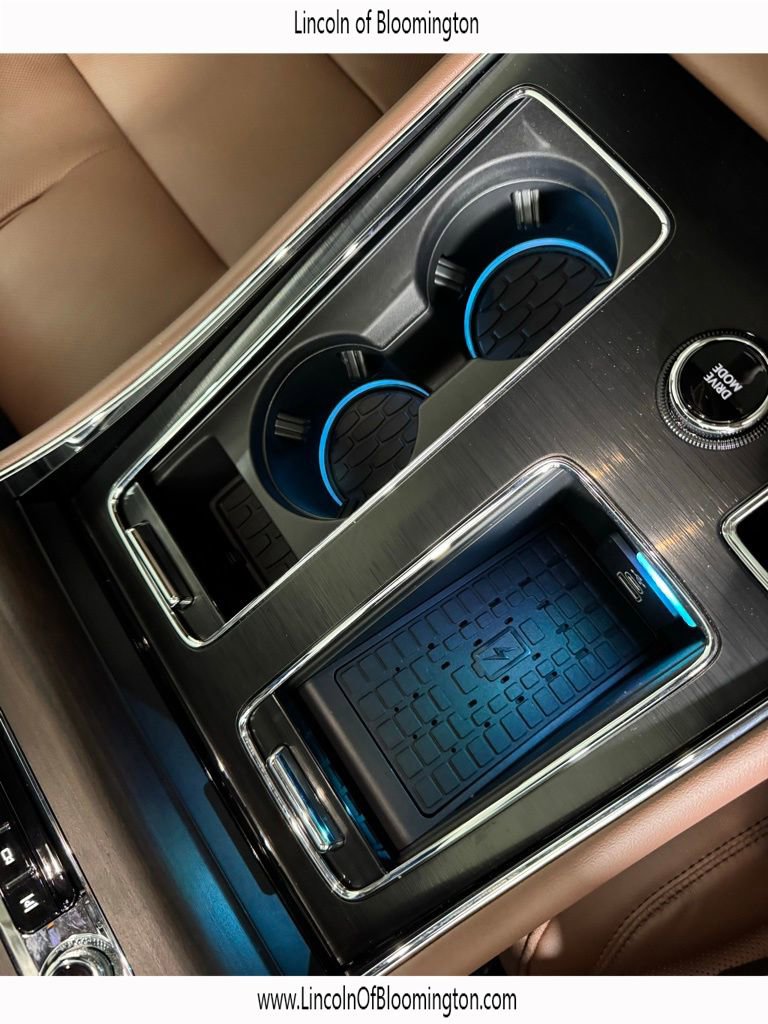 New 2026 Lincoln Aviator Reserve AWD/4WD image 37