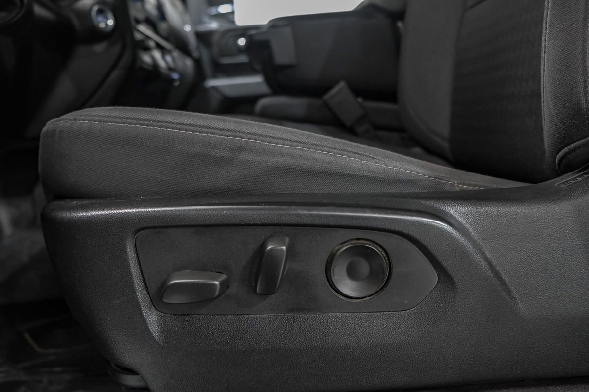 Used 2024 Chevrolet Silverado 2500 Custom w/ Custom Value Package AWD/4WD image 31