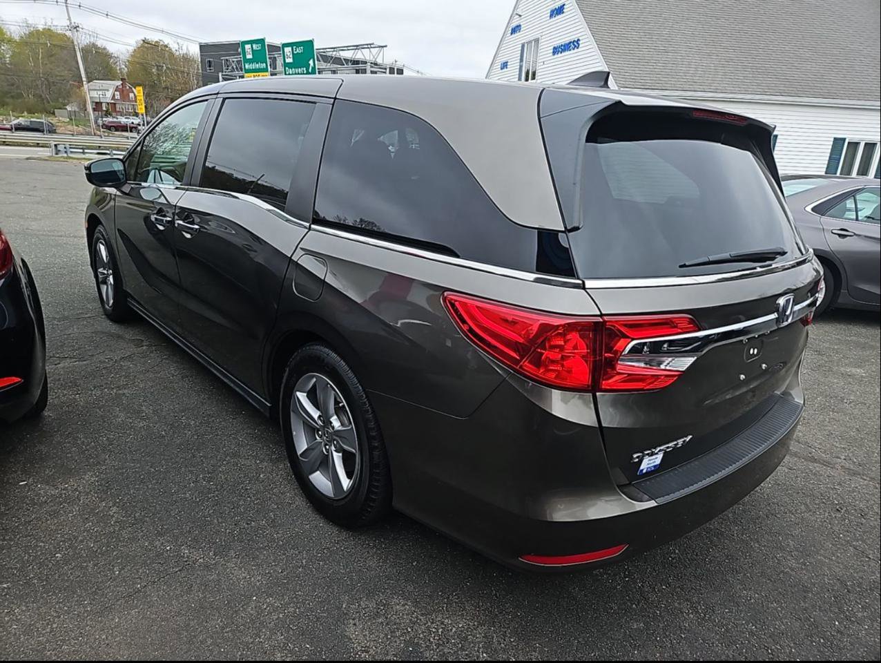 Used 2018 Honda Odyssey EX-L image 2