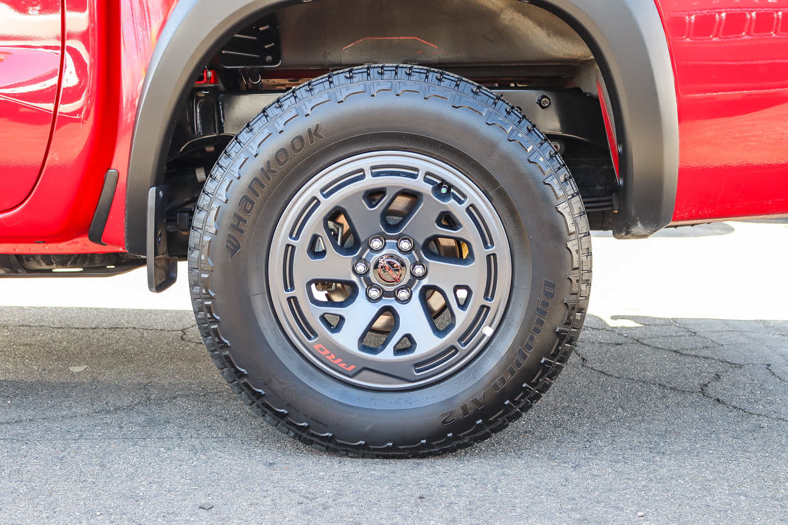 Used 2026 Nissan Frontier PRO-4X AWD/4WD image 11
