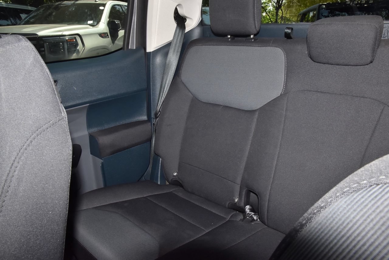 Used 2023 Ford Maverick XL FWD image 18