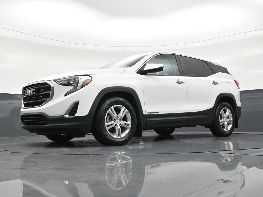 Used 2021 GMC Terrain SLE image 23