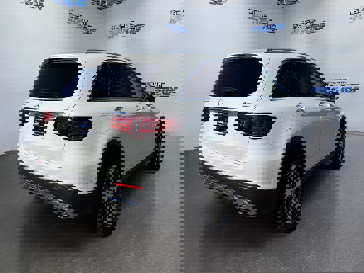 Used 2022 Mercedes-Benz GLC 300 4MATIC image 5