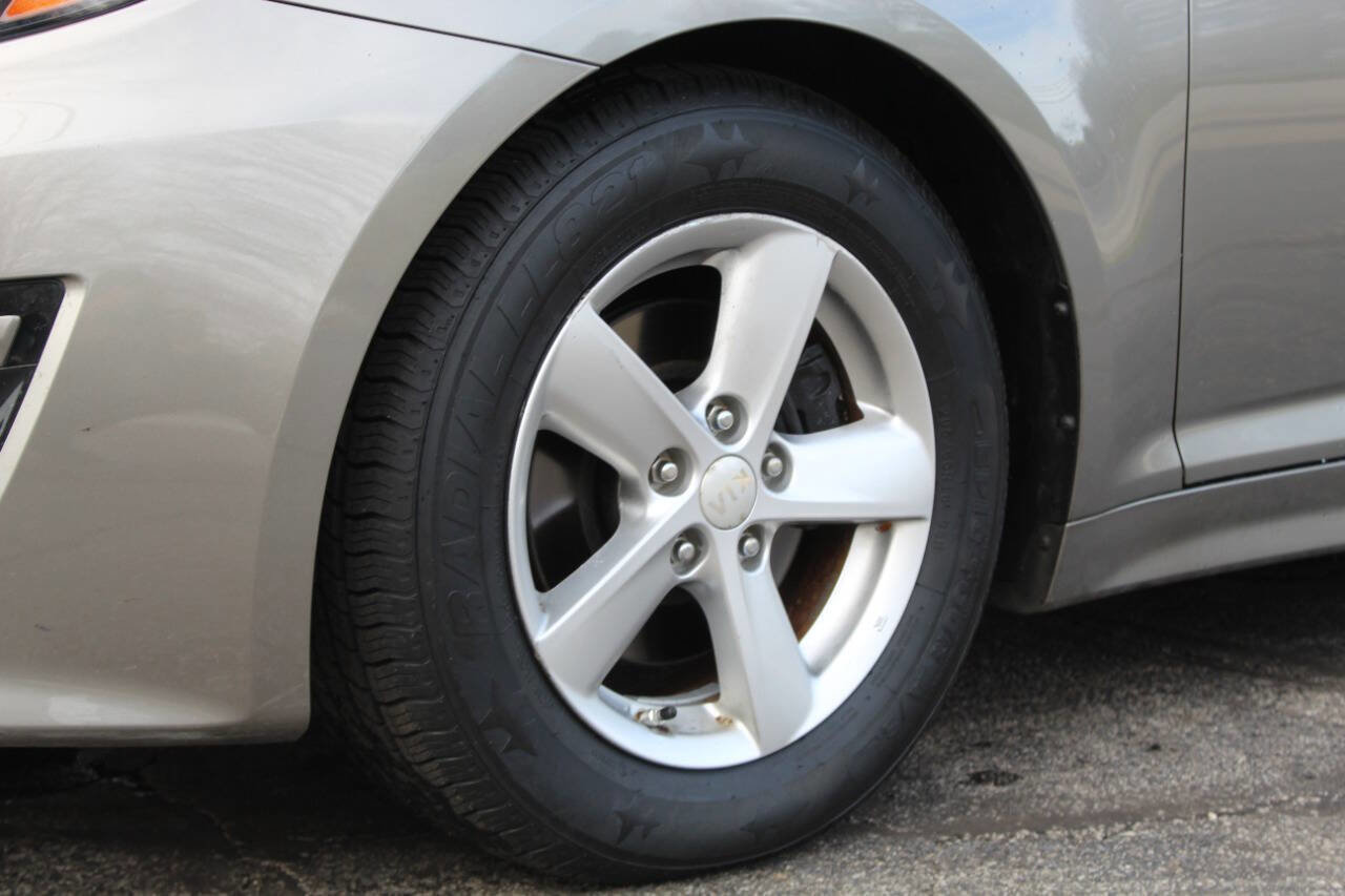 Used 2015 Kia Optima LX image 14