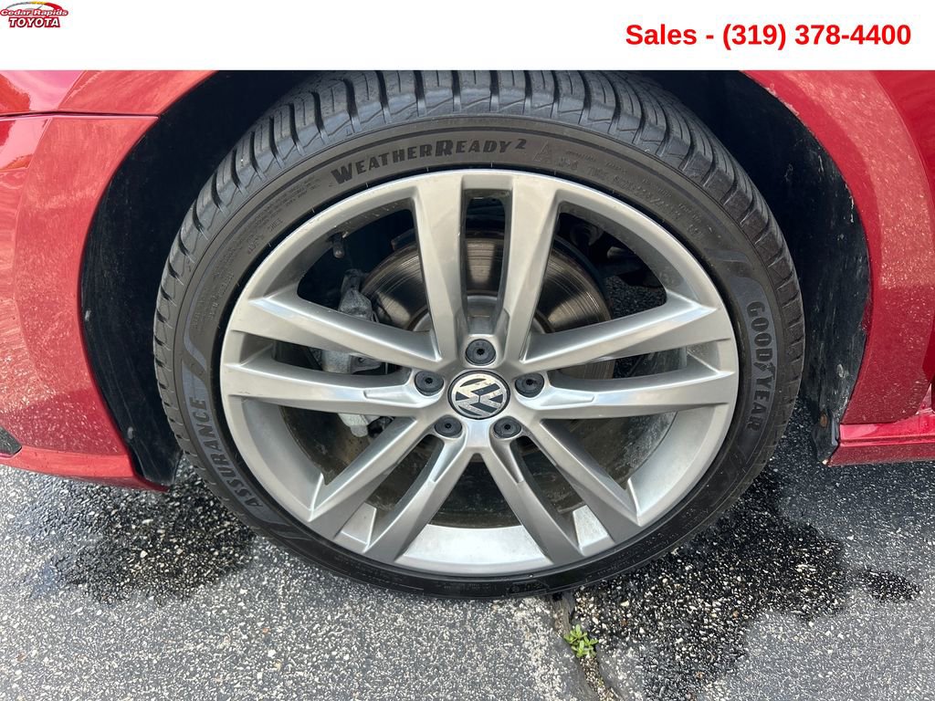 Used 2019 Volkswagen Passat 2.0T SE R-Line FWD image 24
