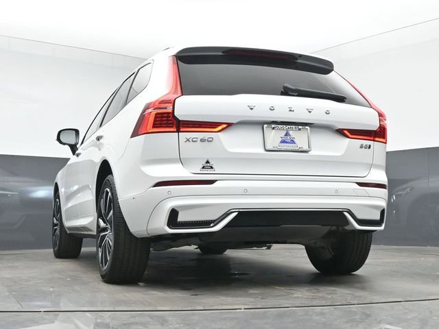 Used 2023 Volvo XC60 B5 Ultimate AWD/4WD image 44