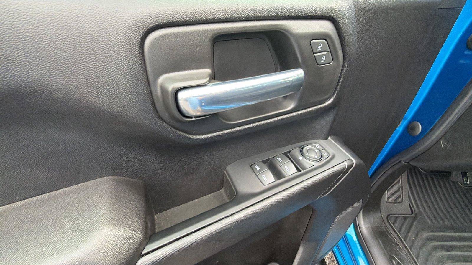 Used 2023 Chevrolet Silverado 1500 Custom w/ LPO, Dark Essentials Package RWD image 12