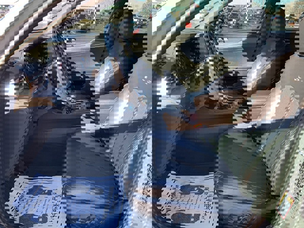 Used 2021 Kia K5 GT-Line w/ GT-Line FWD Premium Package image 2