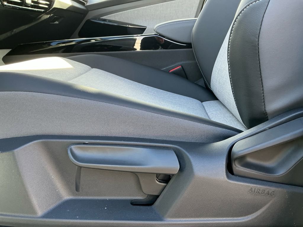 New 2026 Volkswagen ID.4 Pro image 23