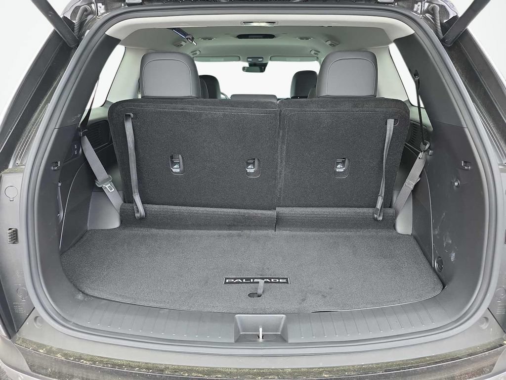 Certified 2026 Hyundai Palisade SEL FWD image 31