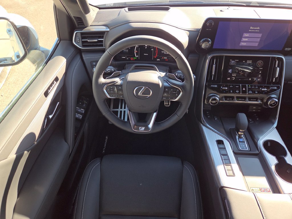 New 2026 Lexus LX 700h F Sport AWD/4WD image 4