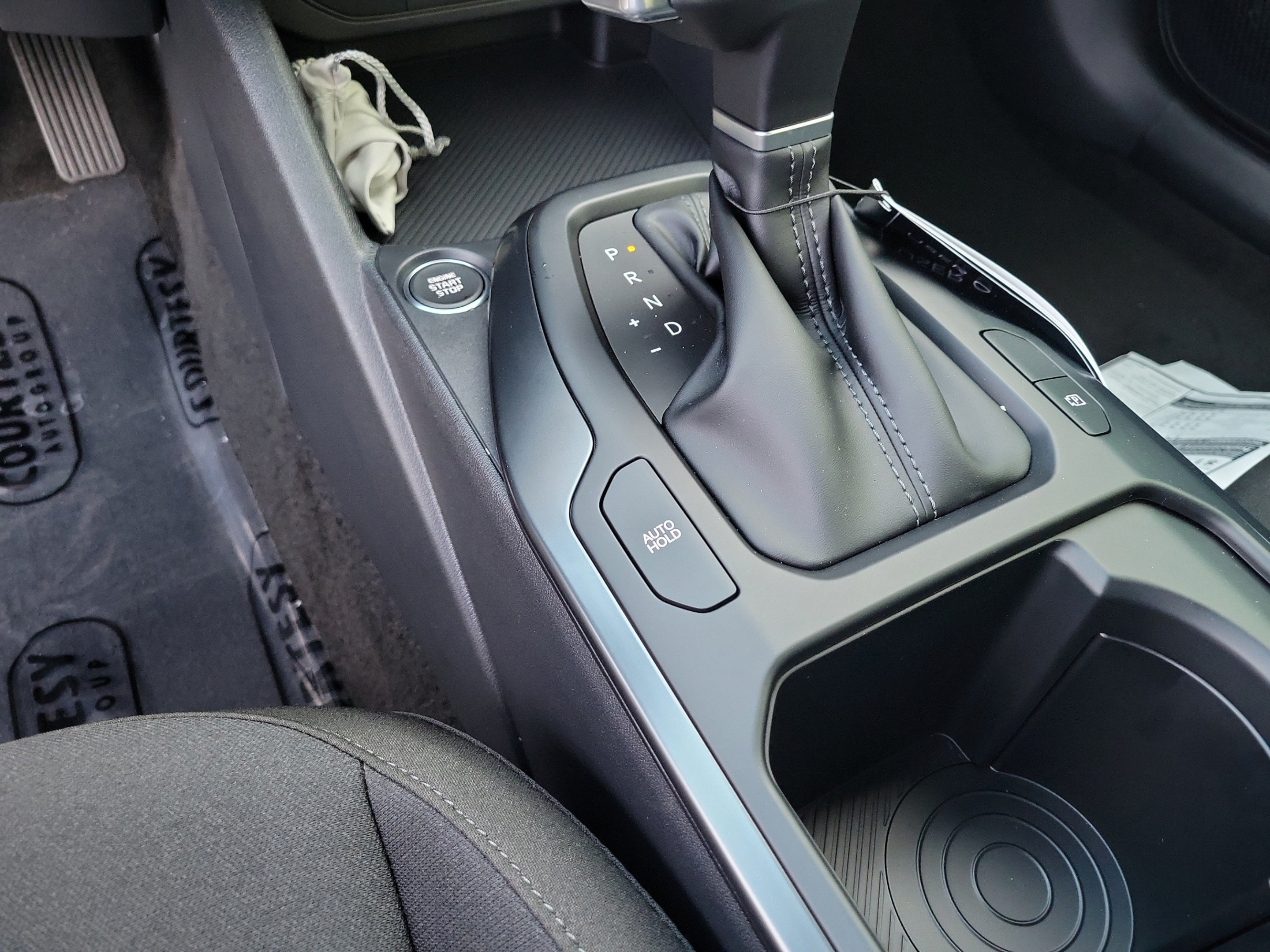New 2026 Kia K4 FWD image 25