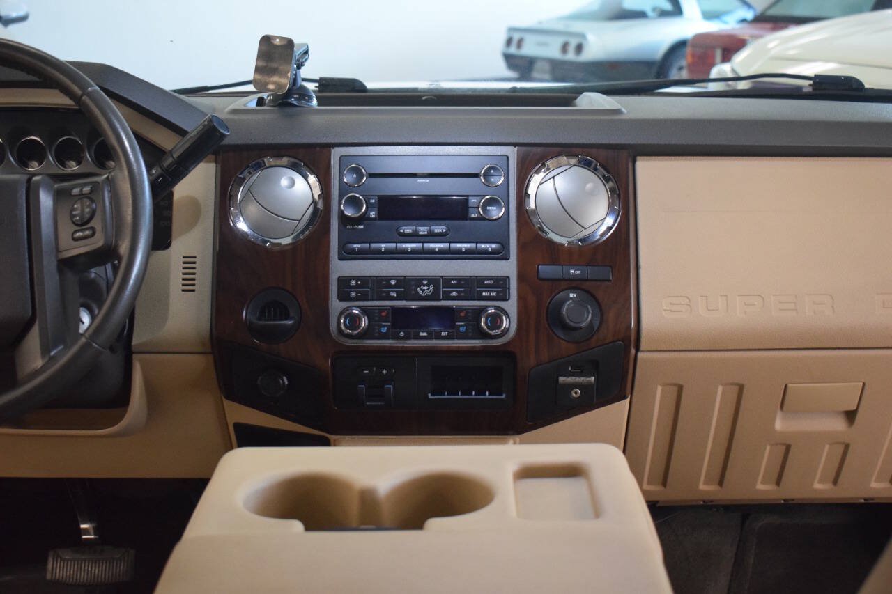 Used 2011 Ford F250 Lariat w/ Lariat Interior Pkg RWD image 46