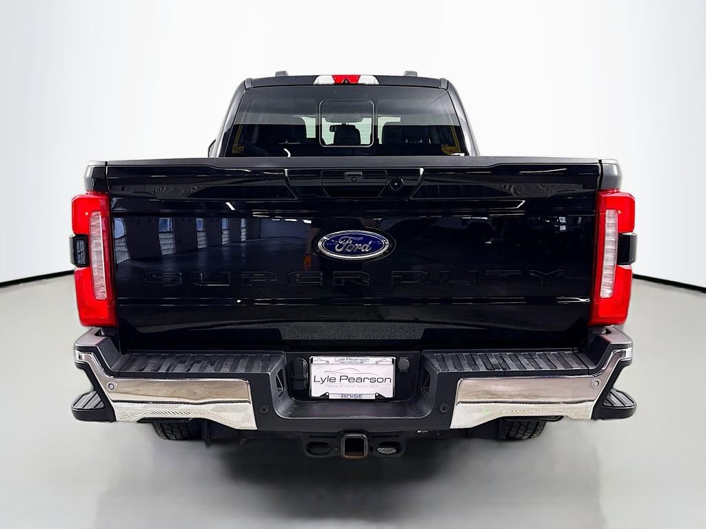 Used 2023 Ford F350 Lariat w/ Lariat Ultimate Package AWD/4WD image 10