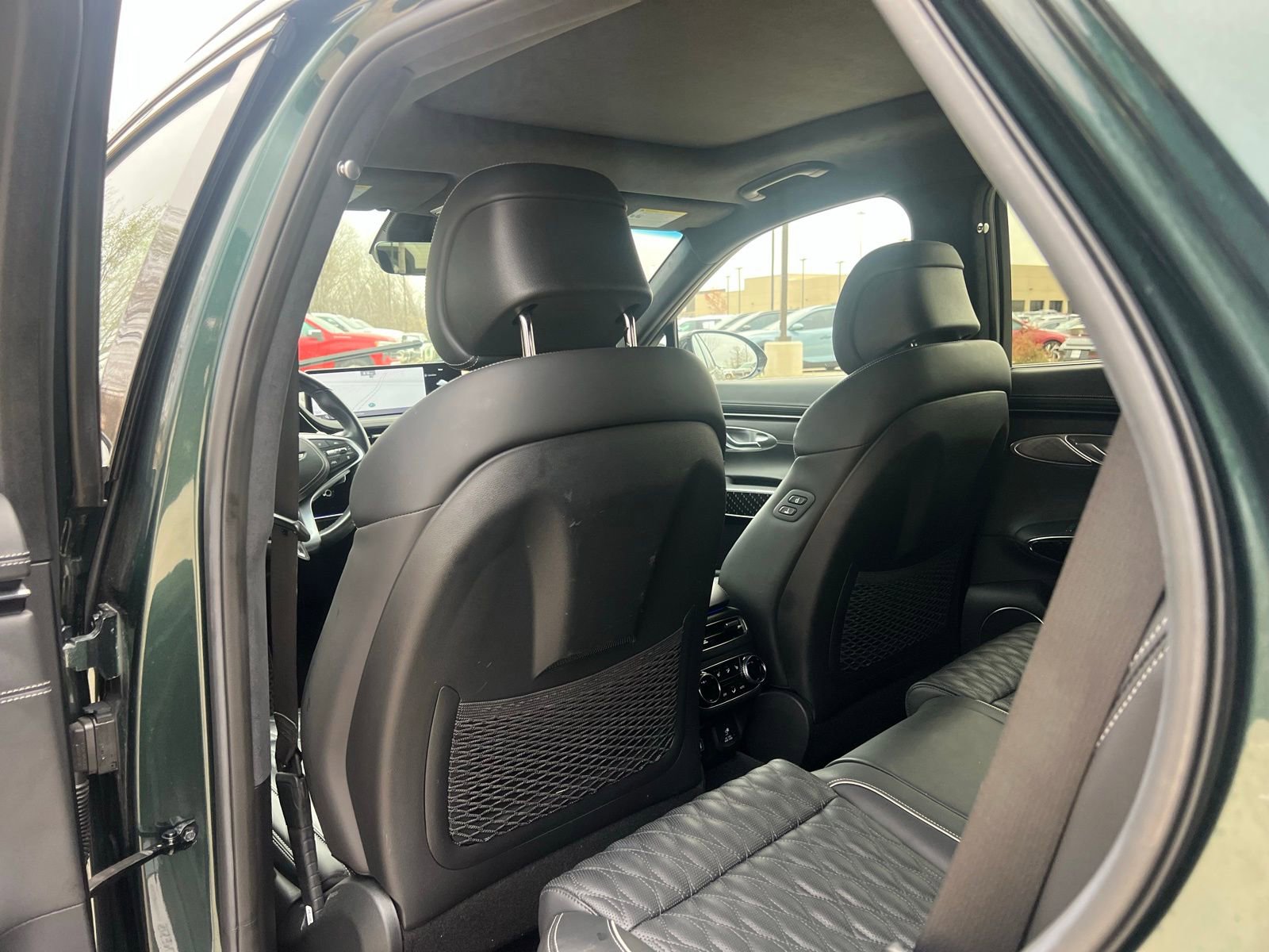 Used 2023 Genesis GV70 3.5T Sport w/ Sport Prestige Package image 17