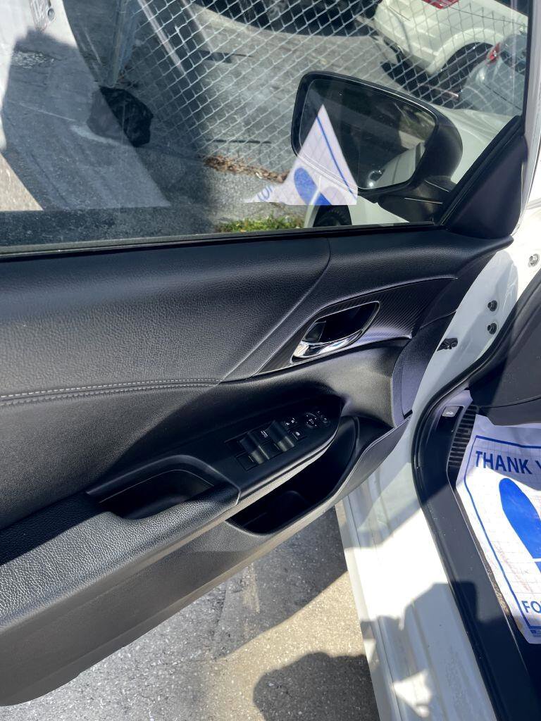 Used 2016 Honda Accord Sport image 28
