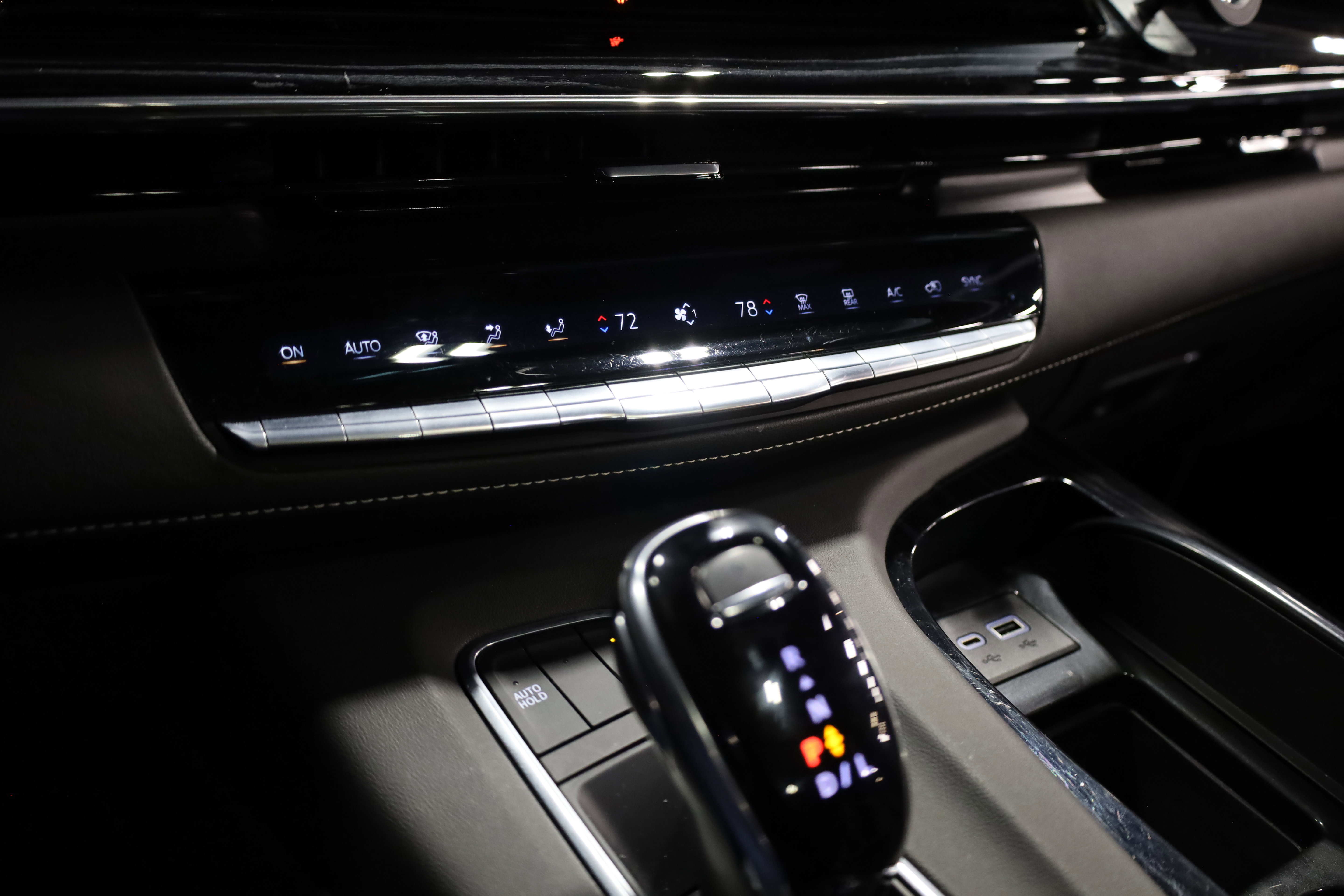 Used 2022 Cadillac Escalade Sport w/ Touring Package image 32