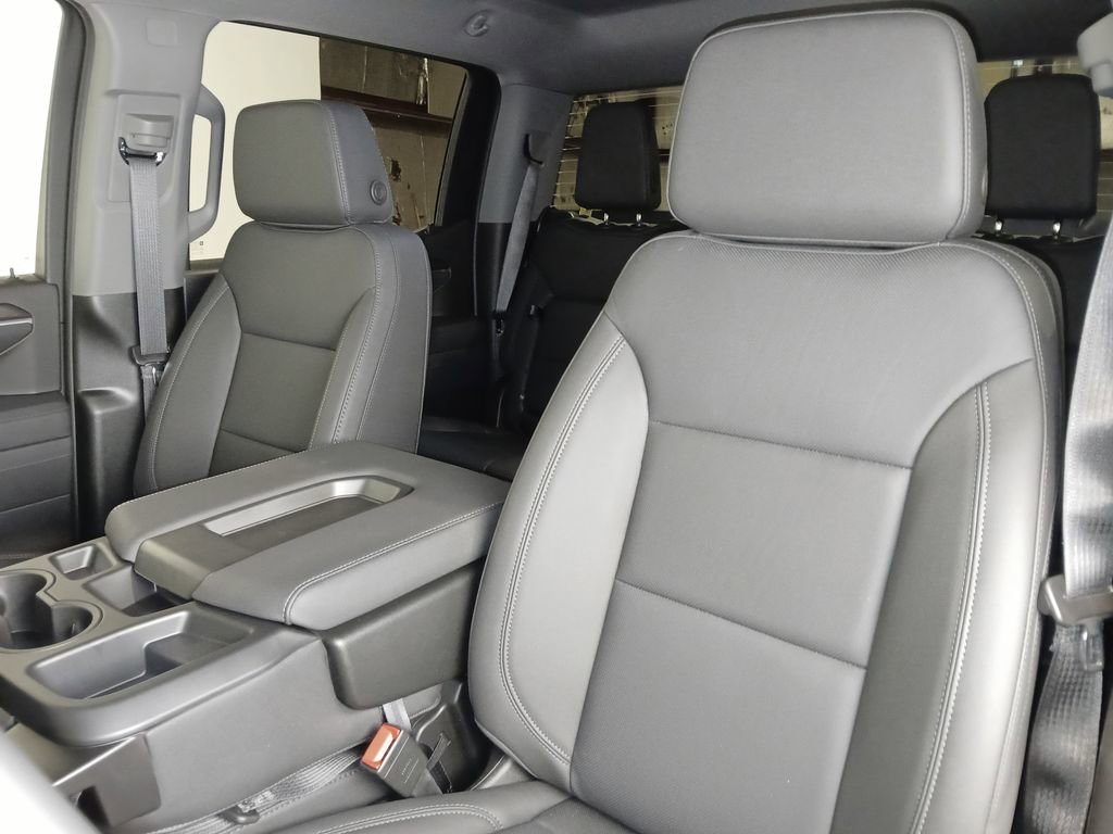 Used 2026 GMC Sierra 1500 SLT image 11