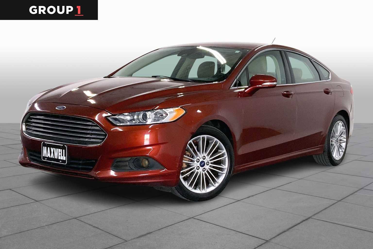 Used 2014 Ford Fusion SE w/ Equipment Group 202A image 1