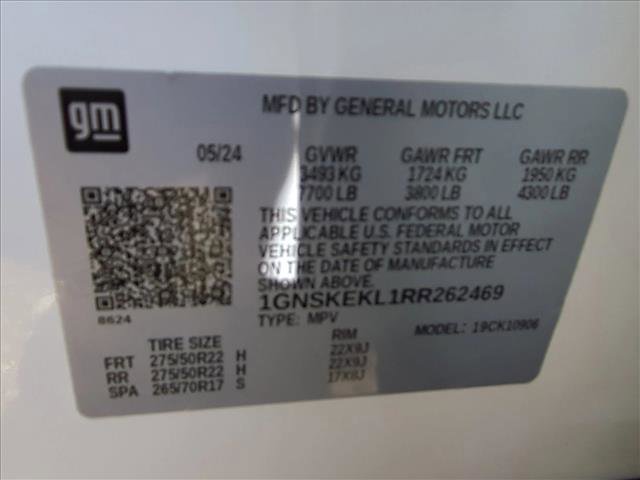 Used 2024 Chevrolet Suburban RST w/ Sport Performance Package image 27