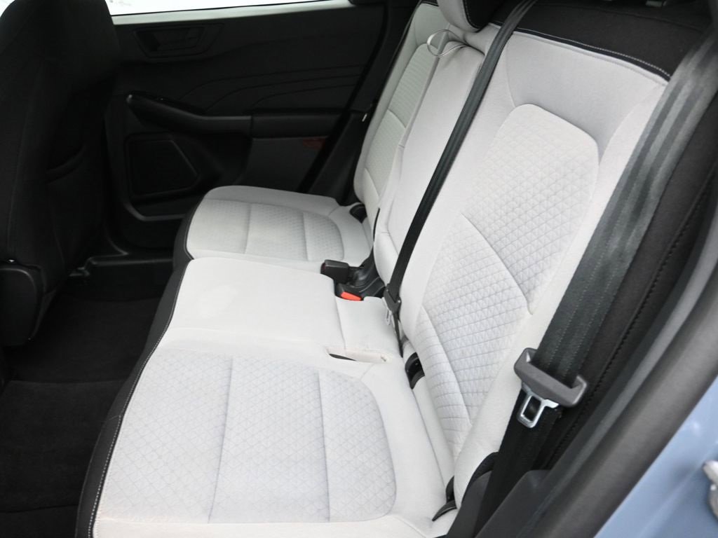 Certified 2025 Ford Escape Active image 21