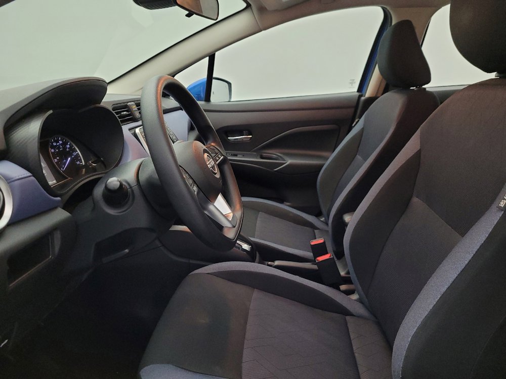 Used 2024 Nissan Versa SV w/ Trunk Package image 17