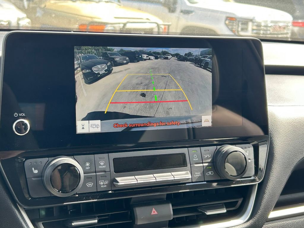 Used 2024 Toyota Grand Highlander XLE image 38