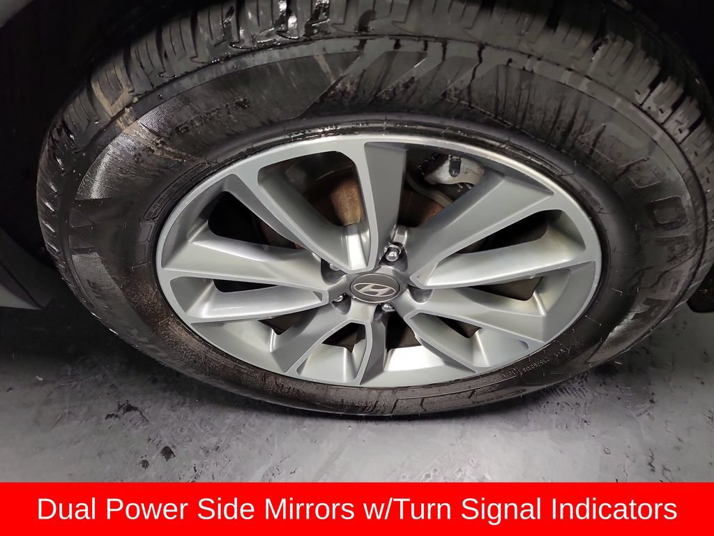 Used 2019 Hyundai Santa Fe XL SE w/ SE Premium Package 02 FWD image 11