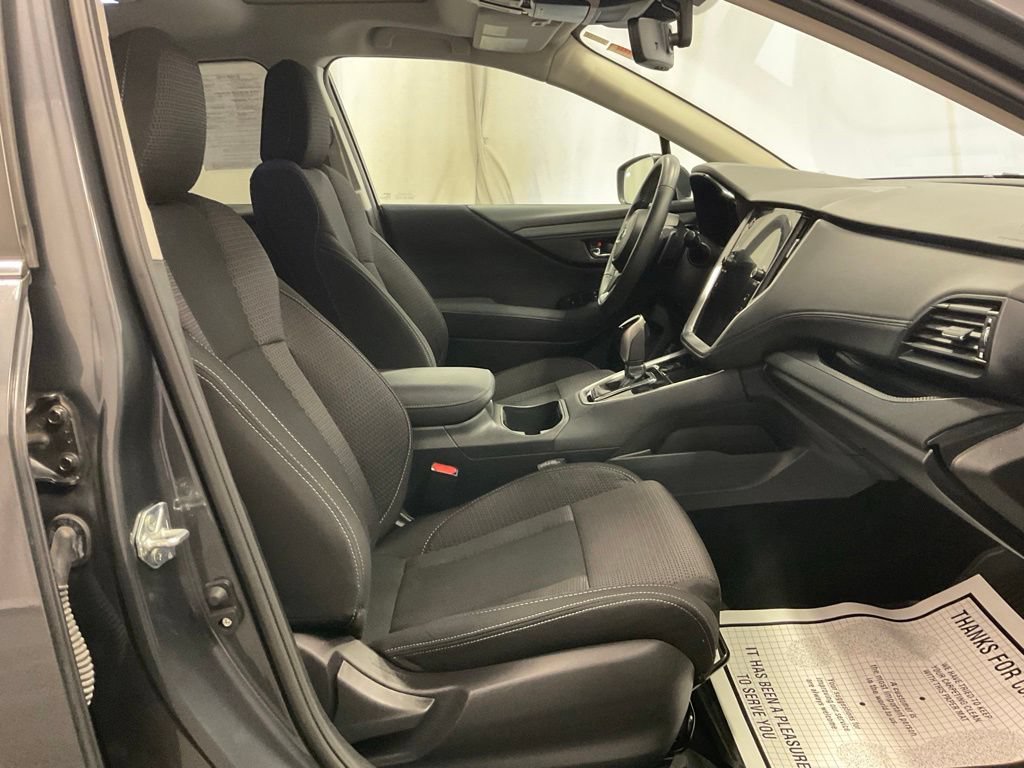 Used 2024 Subaru Outback Premium AWD/4WD image 32